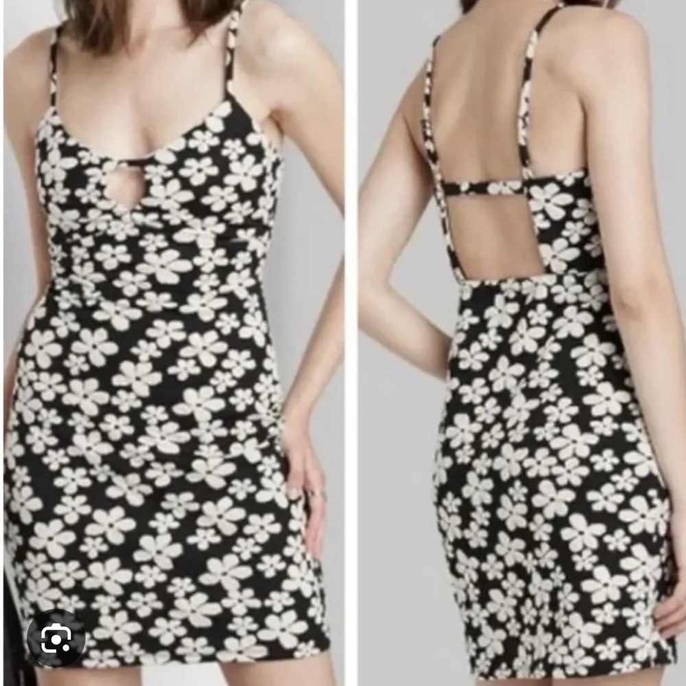 Floral Black and White Mini Dress size Medium